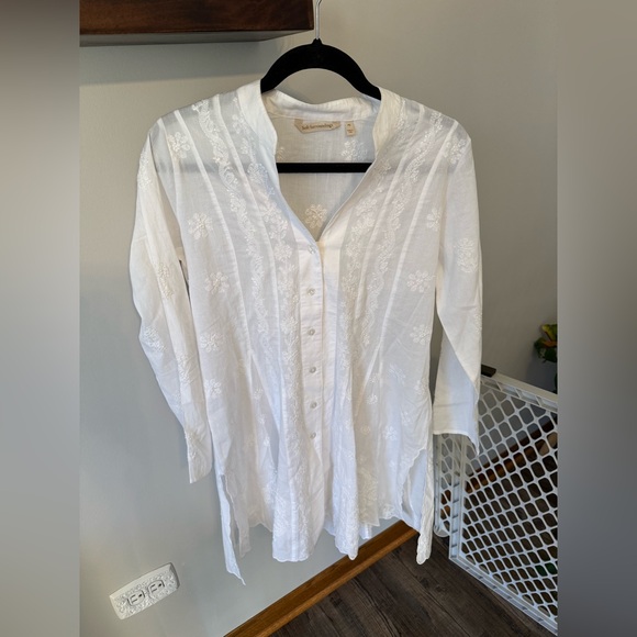 Soft Surroundings White Embroidered Blouse Tunic - Picture 2 of 9